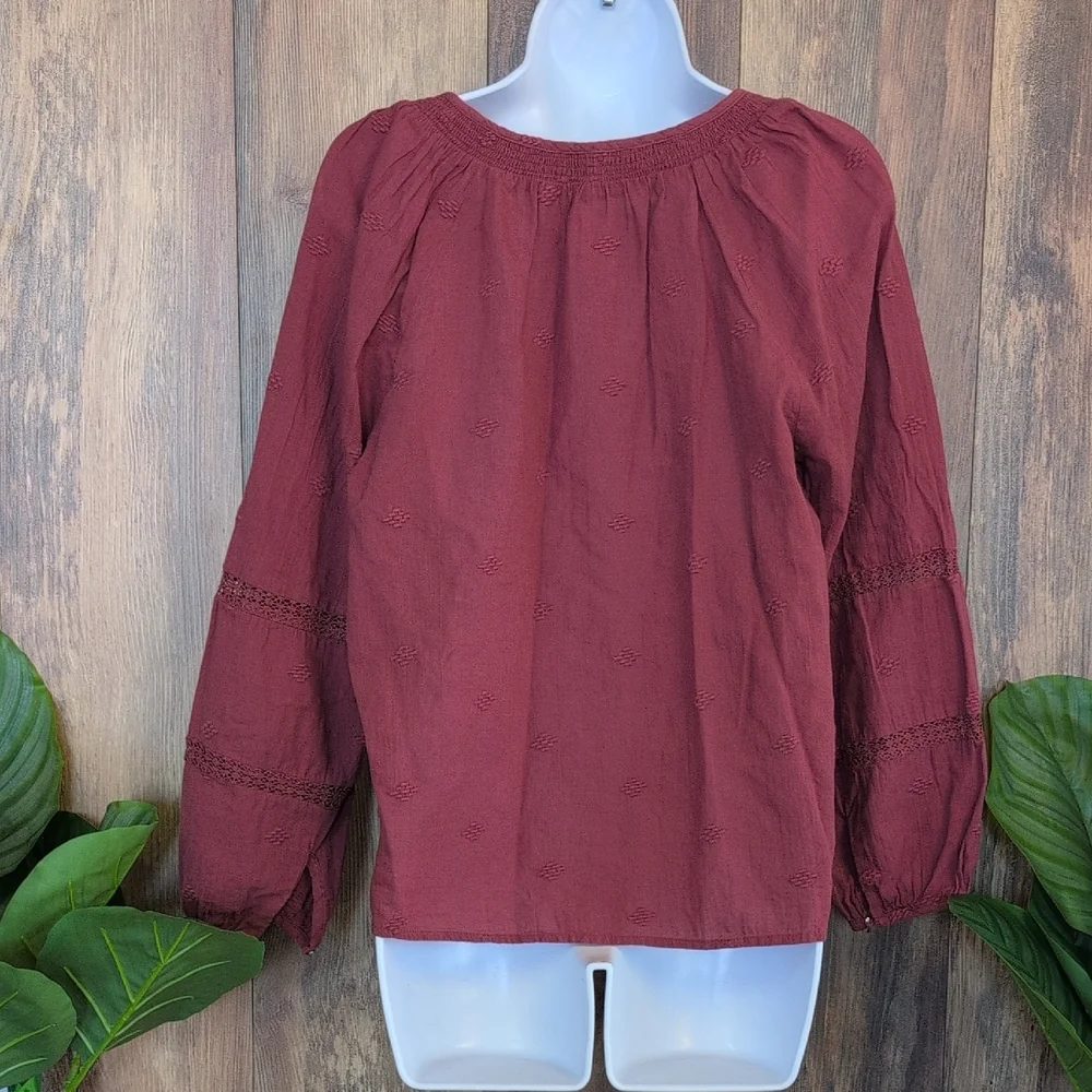 American Eagle Outfitters Lace Detail Flowy Crop Blouse S         C626